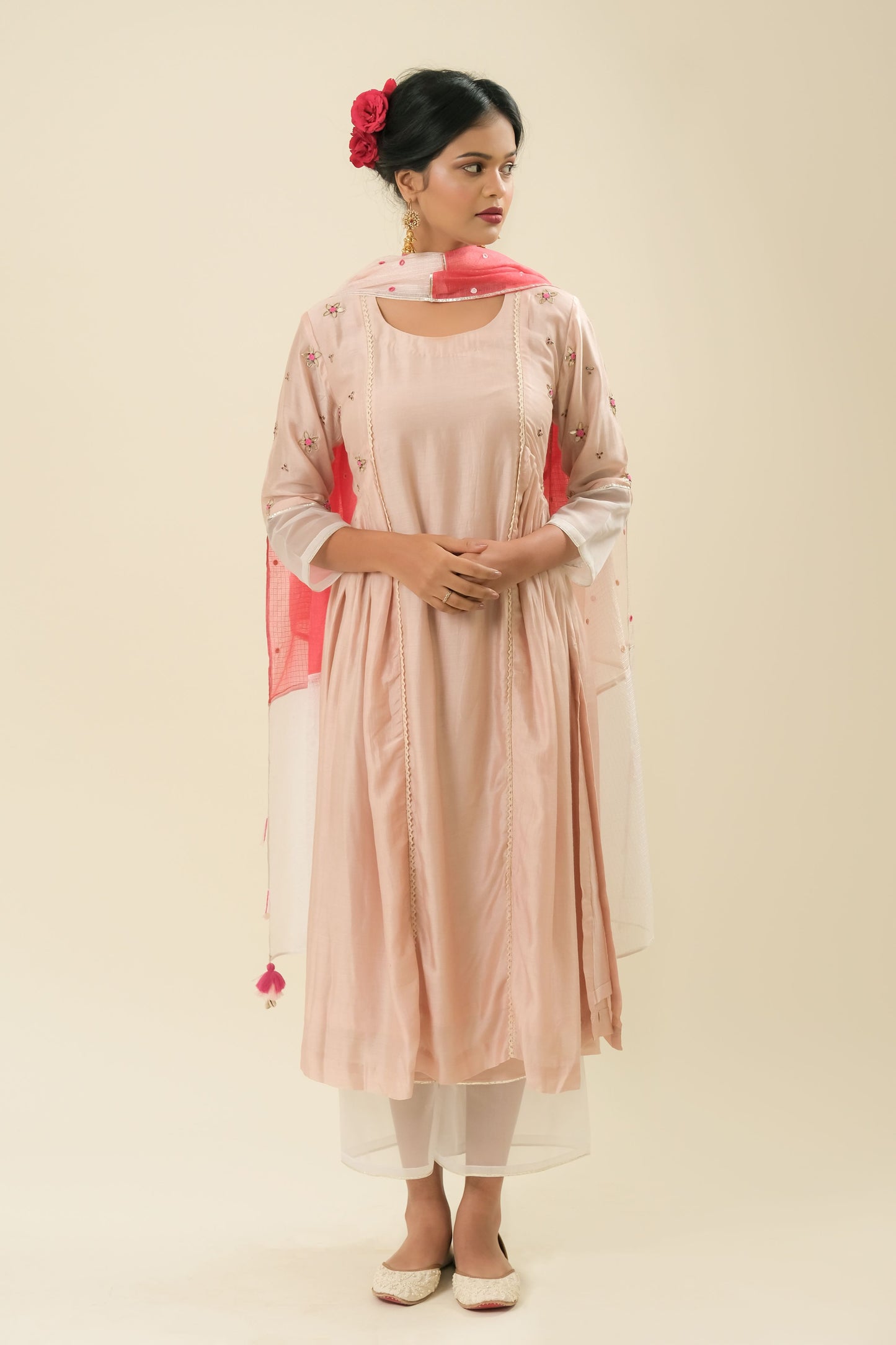 BLUSH PINK HAND EMBROIDERY COTTON SILK SUIT WITH KOTA DUPATTA- SET OF 3