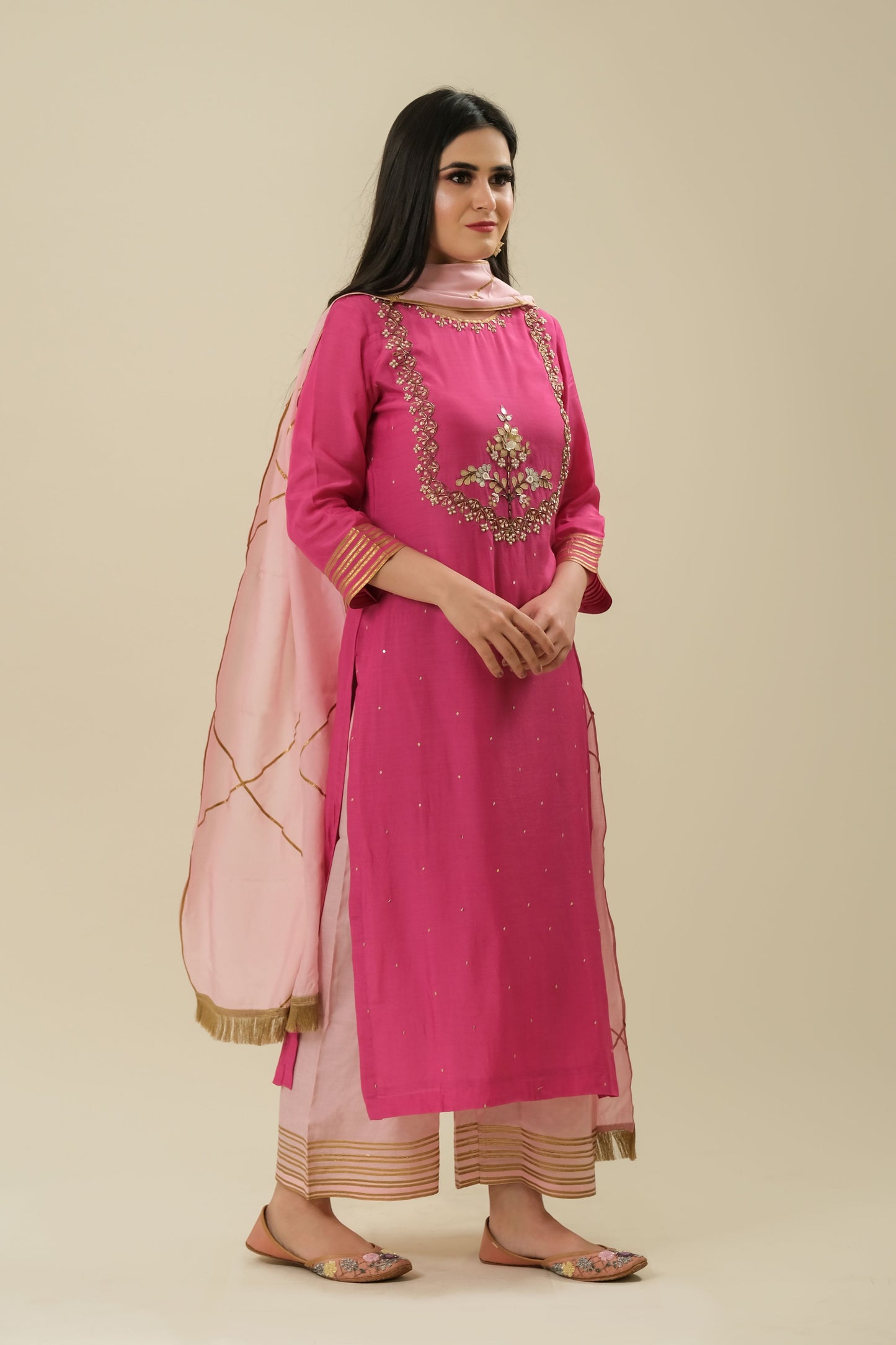 FUCHSIA HAND EMBROIDERY SUIT WITH BABY PINK DUPATTA - SET OF 3