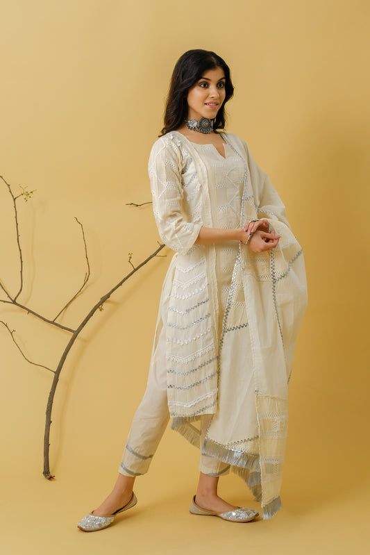 LACE DETAILING PATCHED UP COTTON SUIT WITH COTTON PATCHED DUPPATTA-SET OF 3